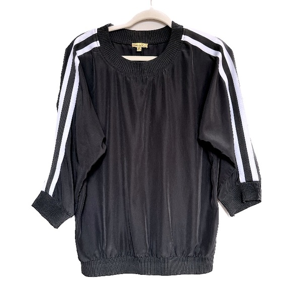 Shinestar Tops - Shinestar Gold Black Silky Pullover